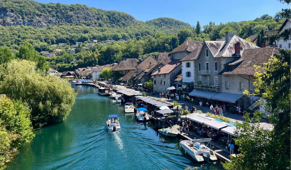 Guided tour of Chanaz village and Lake Bourget in Savoie